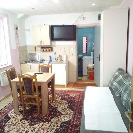 Apartments Jasmin Goražde エクステリア 写真