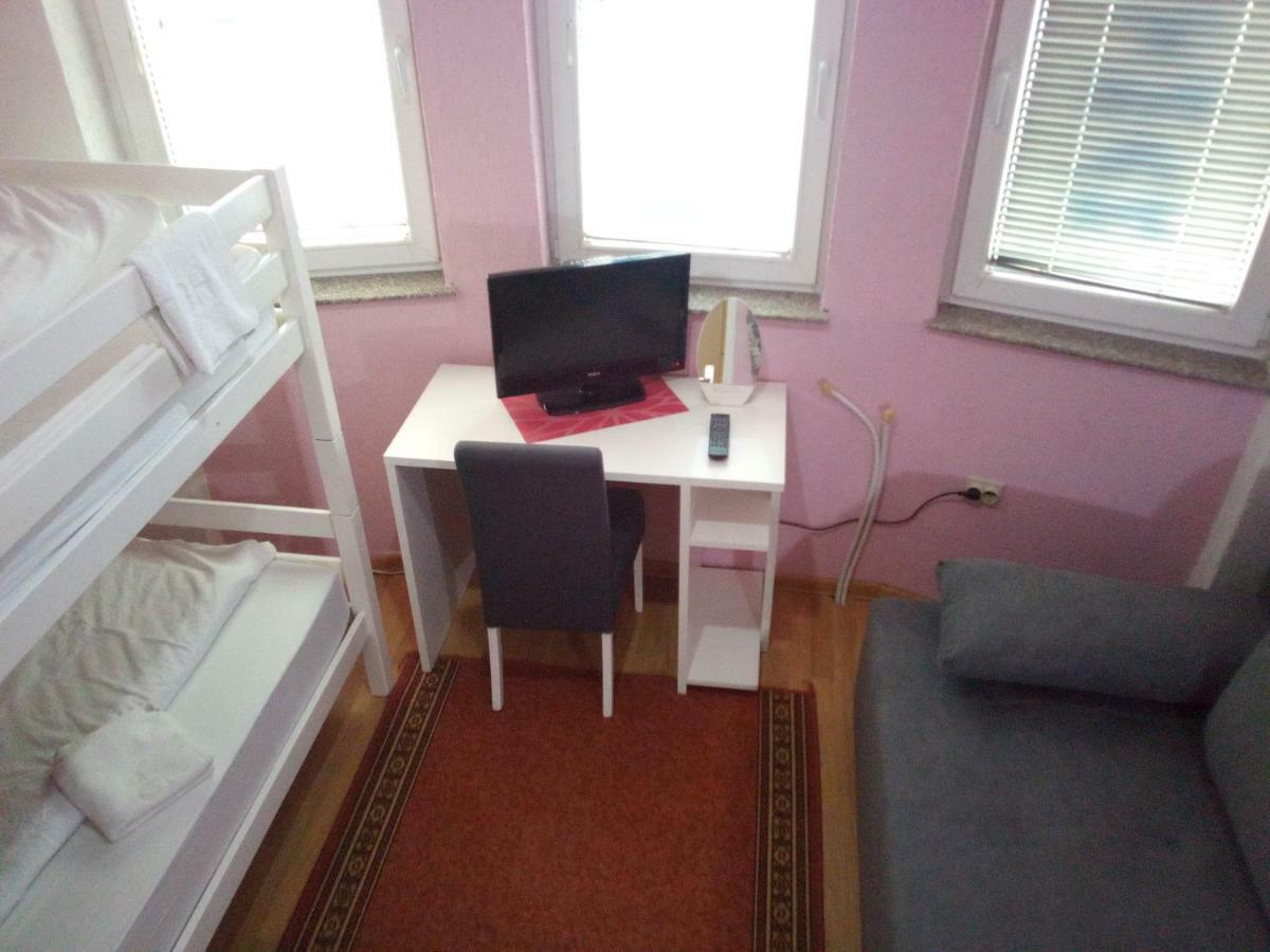 Apartments Jasmin Goražde エクステリア 写真