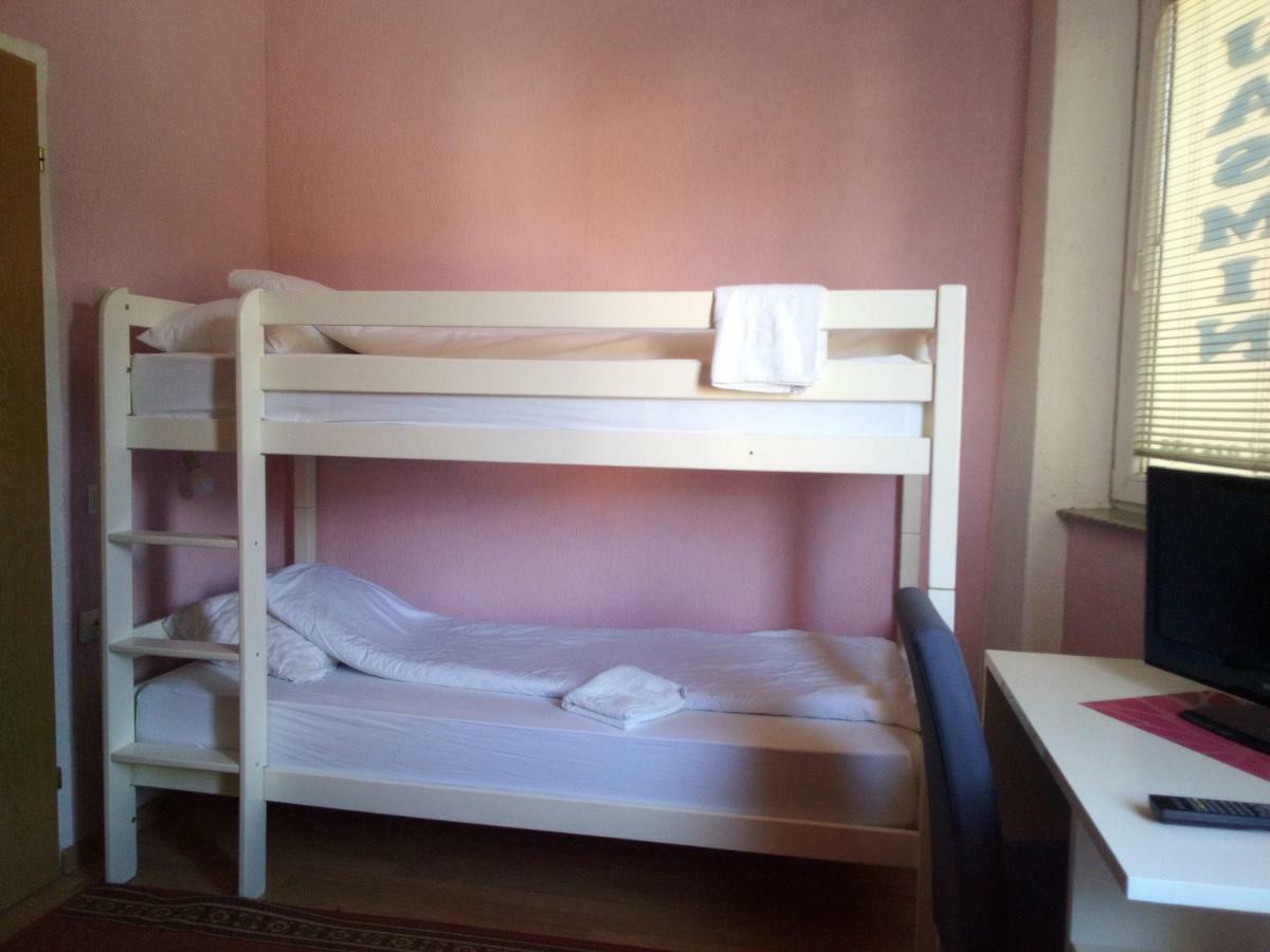 Apartments Jasmin Goražde エクステリア 写真